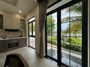 bán nhanh căn biệt thự đơn lập 320m2 có đơn giá tốt nhất view sông tại vinhome grand park