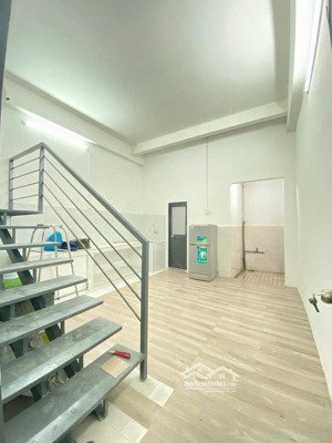 cho thuê nhà mặt tiền bàu cát, p. 14, q. tân bình giá 18tr