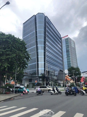 toà nhà siêu rẻ và phong thủy nằm ngay trung tâm,sài gòn, giá hời 680tỷ/ 5200m2 doanh thu 3tỷ/tháng