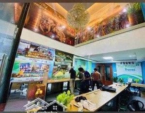 bán nhà hẻm xe hơi 8m. nguyễn tri phương,q10. dt : 3.5 x17n 3 lầu. giá 13.9 tỷ