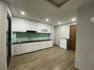 bán căn góc hud building nguyễn thiện thuật giá rẻ cho anh chị mua ở