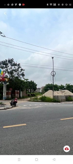 siêu phẩm hiếm. gia lâm - 2 mặt tiền - mặt ngõ to như phố - ngõ thông - ôtô vào tận đất