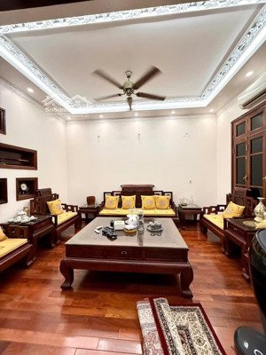 biệt thự nhà vườn mễ trì thượng vị trí trung tâm 127m/4tầng giá 42.5 tỷ(đtl404544)