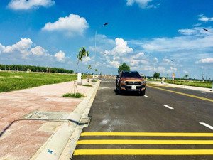 hạ thuế quan - cơ hội cho nhà đầu tư chỉ 1tỷ2 có ngay lô đất sân bay long thành.