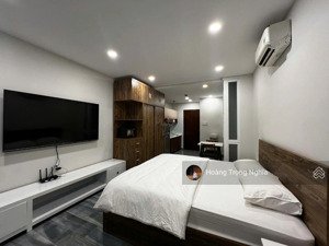 tòa chdv cao cấp mặt tiền hxh nguyễn văn nguyễn, quận 1 - dt: 5,5 x 16 (70m2) - giá chỉ 18 tỷ