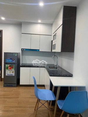 chính chủ cho thuê chung cư mini 1 ngủ riêng full đồ phố hoàng như tiếp giá 6.5 triệu: 