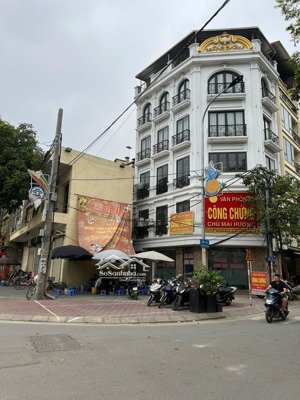 rẻ gì mà rẻ thế nhà trung tâm thành trì ngõ 373 ngọc hồi diện tích 35m2 ngõ nông sát đường quốc lộ