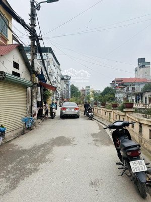 siêu phẩm căn hộ dòng tiền hồ tùng mậu 2 mặt thoáng ô tô đỗ cửa thu 60tr/tháng