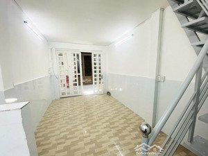 nhà hèm ba gác trần xuân soạn quận 7 giá 3.2 tỷ nhà nhỏ đủ công năng