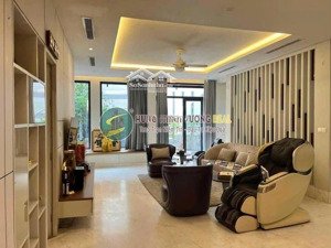 siêu vip biệt thự phú mỹ hưng - khu hưng gia 2, quận 7. dt 12 x 20m. 2 tầng. giá bán: 87 tỷ