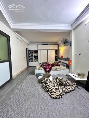 hàng hiếm! nhà phú đô 42m2*5 tầng 7,95 tỷ, ô tô đỗ gần, 3 gác tận cửa, mặt tiền rộng rất thoáng