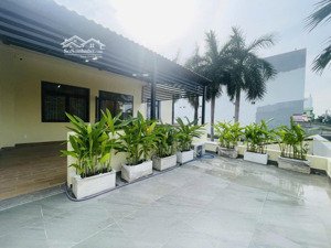 bán nhanh nhà góc 2 mt ngay hoàng hữu nam, p. long thạnh mỹ, q9, dt: 20 x 30m, 3 tầng. giá: 39 tỷ