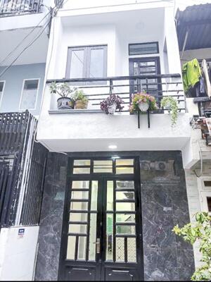Cần bán cần nhà siêu nét quận Tân Bình