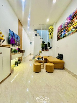 bán nhà tân xuân 30m2, dân xây 4 tầng, sổ đỏ, ô tô đỗ cửa, ở ngay, giá tốt có thương lượng