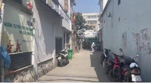 bán nhà(4x20m) cứng cáp sẵn dòng tiền, hẻm xe hơi, gần học viện cán bộ. gía 7tỷ5 còn thương lượng