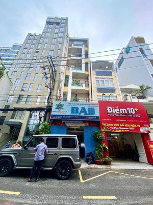 bán nhà mt phan văn trị p.14 q.bình thạnh, dt 5mx20m, 4 tầng giá 17ty