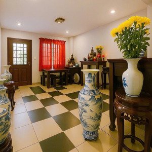 nhà mặt tiền - 4 tầng - huỳnh văn bánh - quận phú nhuận - 6.5x16 m - hđt 192 tr giá 23 tỷ