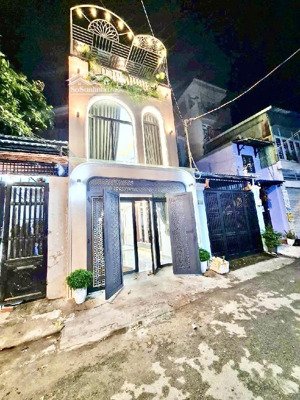 bán gấp nhà 3 tầng mới đẹp - bùi quang là, f.12, gò vấp - xe hơi ngủ trong nhà - 72m2 - ngang 4m -