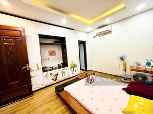 bán nhà tây mỗ- 81m-mặt ngõ- 4 tầng- ô tô vào nhà- ô chờ thang máy- dân xây- 14.x tỷ- 