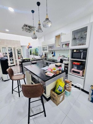 hẻm xe hơi 5m- gần 80m2-phường 3-tân bình-3pn- sát trường sa-nhỉnh 9tỷ.