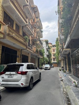 cho thuê nhà riêng dương quảng hàm cầu giấy 60m2 5 tầng đường ô tô tránh 15tr/th