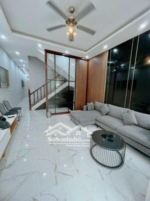 cho thuê nhà phố trần bình thiết kế hiện đại 60m2 5 tầng, full nội thất cao cấp 18tr/th