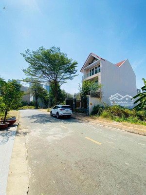 bán đất nhà phố thế kỉ 21 giá 18 tỷ