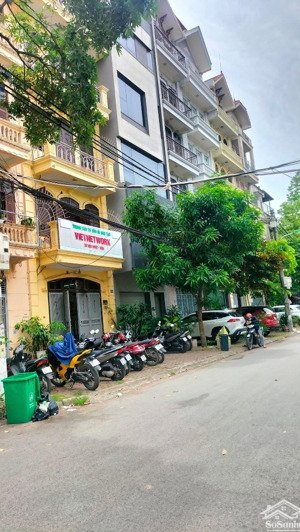 siêu đẹp, toà nhà phố đỗ nhuận, 100m2, 8 tầng có hầm, vỉa hè, thuê 120 triệu, c hoà bình, 36,8 tỷ
