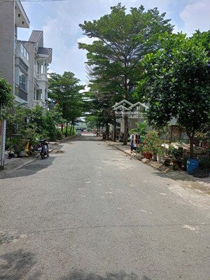 bán nhà mặt phố tại an phú, 3,4 tỷ, 72m2, 3pn, 2wc