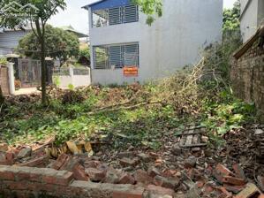 Bán lô 40m2 đất Kim Hoa - Mê Linh , vị trí Hoa Hậu . Oto đỗ cửa , giáp VD 4 thủ đô
