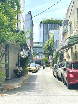 bán đất tặng nhà cấp 4 vị trí vàng trung tâm tp. đà nẵng - đi bộ ra cầu rồng