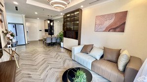 cut lỗ 1.8 tỷ căn 85m2 - 3pn- 2 wc chung cư vinhomes symphony riverside lh 