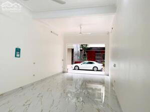 BÁN NHÀ 4 TẦNG NHÌN CHẾCH VƯỜN HOA PHƯỜNG SUỐI HOA - TP BẮC NINH