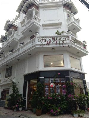 . nhà góc 703/16 lê trọng tấn gần aeonmall sát trường học tiện kinh doanh dt:5-12m2 4.5lầu 7.5tỷ