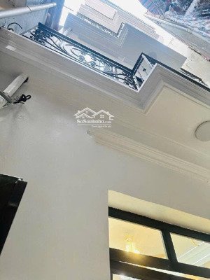 bán nhà vĩnh phúc dt 46m 5 tầng mt 4,6 m giá 10,6 tỷ