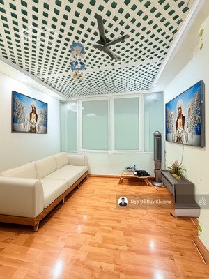 nhà 5 tầng, gần nhà thờ, nhỉnh 5 tỷ, phường 7, tân bình, 3.2x10m, lý thường kiệt, cmt8