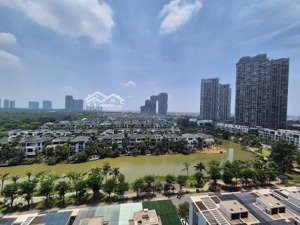 cần bán căn 2 phòng ngủ sky oasis 68m2 hướng đông nam tầng 11, giá 4.080 tỷ bao phí