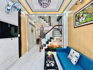 bán nhà gần trung tâm tp tại đường nguyễn du, phường dĩ an, bình dương với giá chỉ 2tỷ150.