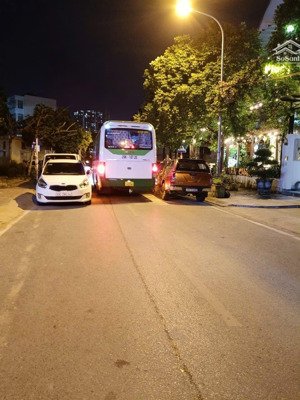bán np 32m2 4tầng, tầng 1 kinh doanh ngày đêm, ôtô tránh nguyễn huy tưởng, thanh xuân, hà nội, 3 tỷ