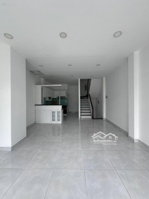 cho thuê nnc hxh 5tầng 5pn 68m2 p05 bình thạnh