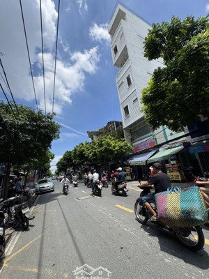 mt âu dương lân, 9 tầng - hầm thang máy dtsd 855m2 - 30 phòng dv khép kín - dòng tiền gần 200tr