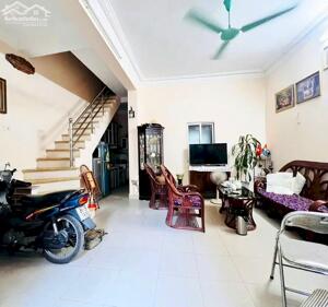  LÔ GÓC - 3 MẶT THOÁNG - NGÕ BA GÁC - TRẦN CUNG CẦU GIẤY (429)