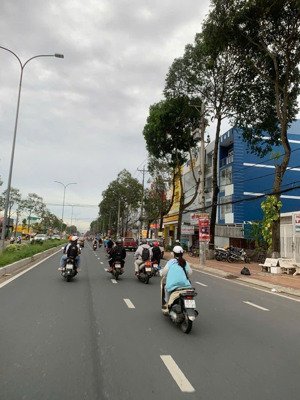 nhà 16,5 tỷ 3 lầu mặt tiền đường nguyễn văn cừ, p an bình, tp cần thơ