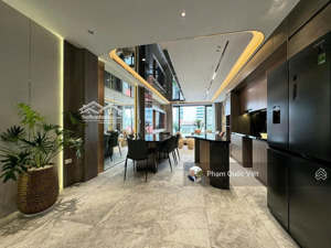 bán nhà nguyễn văn cừ dt 45/42m2 7tầng nhỉnh 19tỷ nhà mới kính koong ô tô tránh kinh doanh đa ngành