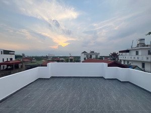 bán nhà thanh am long biên lô góc hai thoáng ô tô đỗ cửa nhà 5 tầng mt 4,5m mới