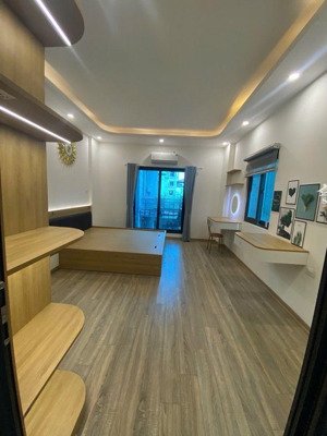 bán nhà yên xá 71m,4 tầng ôtô tránh, ở luôn 7.95 tỷ.hiếm
