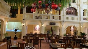 cần tiền bán gấp nhà mt xuân thủy p.thảo điền quận 2.dt 342m2.kc 3 lầu gía 60 tỷ.hđt 100 triệu.