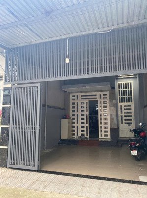 bán nhà 1 trệt 1 lầu xây kiên cố tại tân hiệp biên hoà, sổ hồng riêng, thổ cư