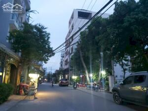 Bán nhà Gò Vấp, hẻm xe hơi Dương Quảng Hàm, khu phân lô đồng bộ, 4 x 15, chỉ  5.65 TỶ TL