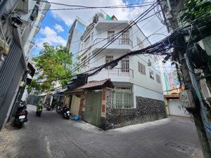 bán nhà căn góc 3 mặt tiền hẻm 78 khánh hội quận 4